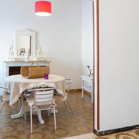 Casa Babylon, Bohemian Getaway Olbia